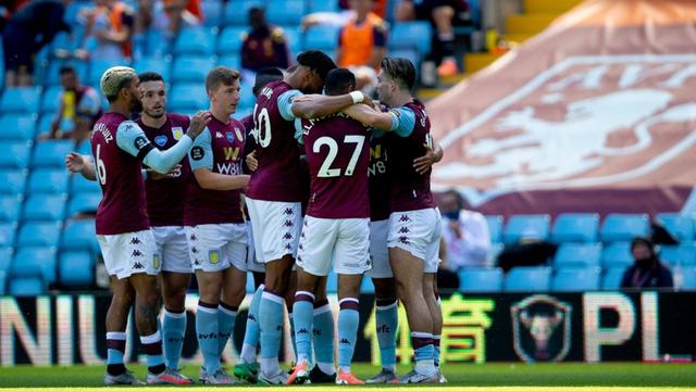 快速反击直接打穿整条防线