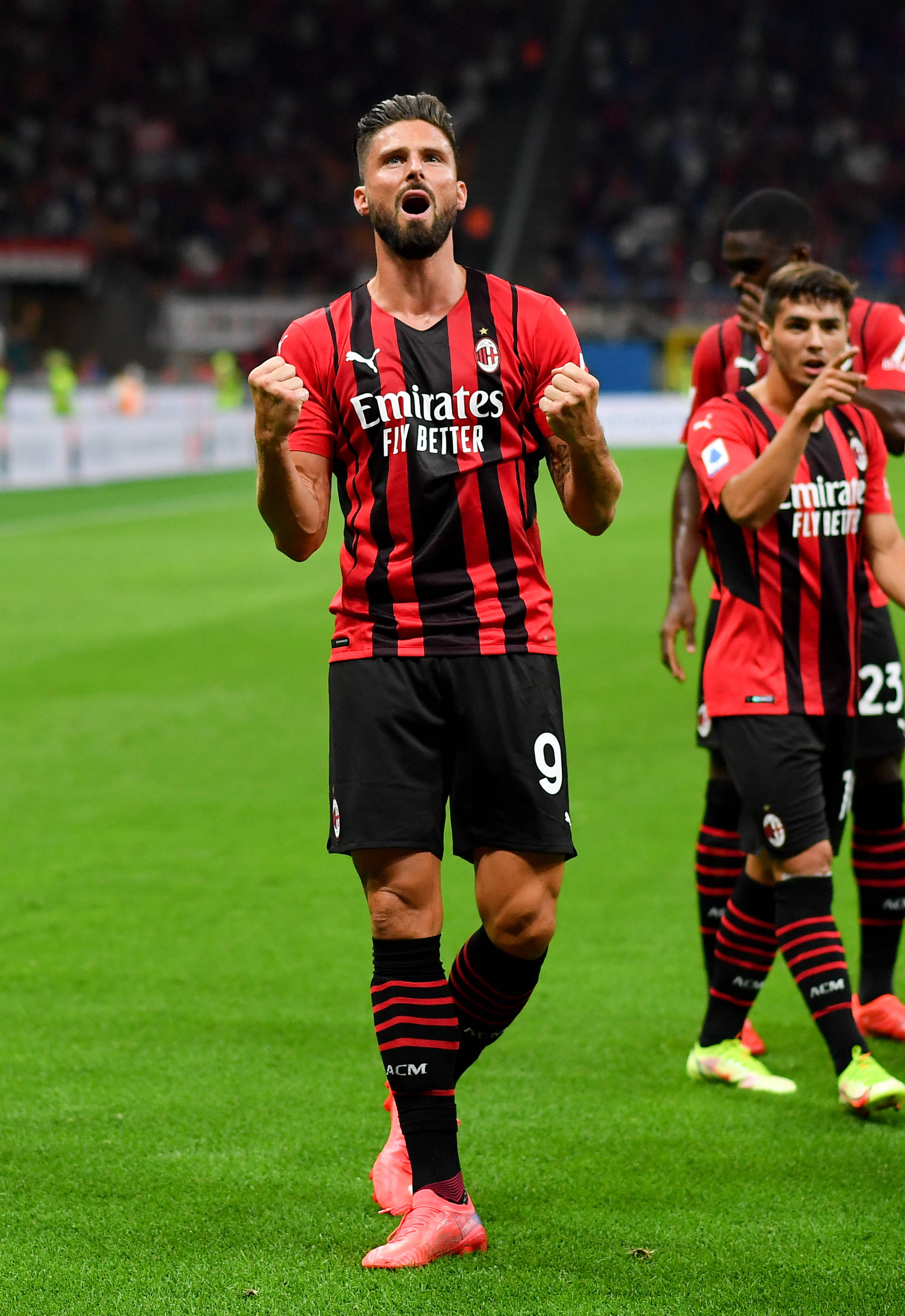 美媒：由于库里缺阵，76人主场最低门票降至8美元