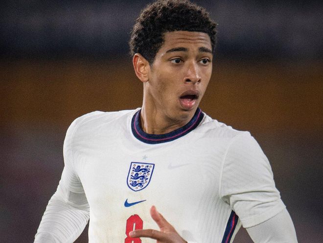 欧冠前瞻：天王山战役！枪手拜仁对决火热来袭，谁是全欧最强？（欧冠重磅前瞻：阿森纳对阵拜仁，巅峰之战谁能统治欧洲？）