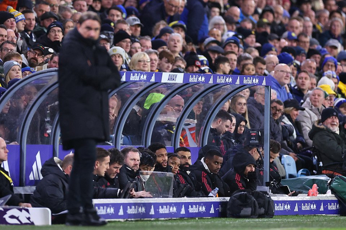 库珀回忆与梅西交手：我让全队封他的左脚，他用右脚进了两个（库珀谈与梅西对阵：全队封左脚，结果他右脚梅开二度）