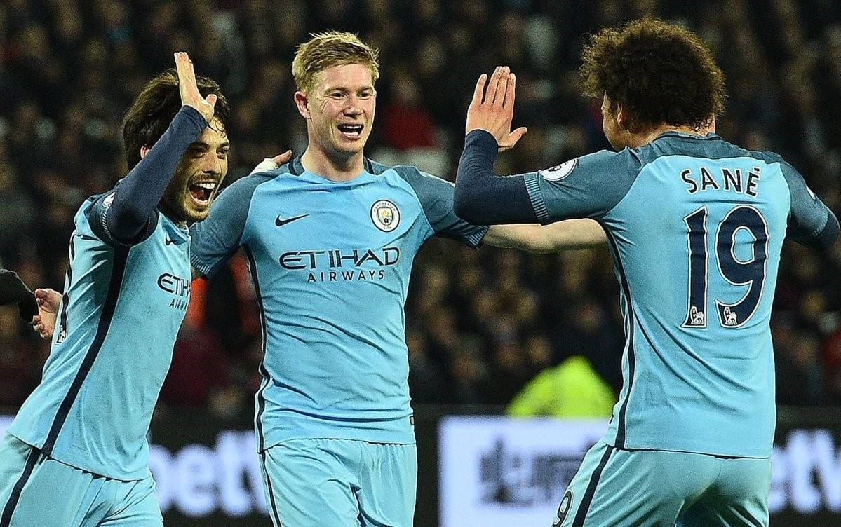 字母哥内线统治 雄鹿延续连胜（阿德托昆博制霸禁区 雄鹿再添连胜）