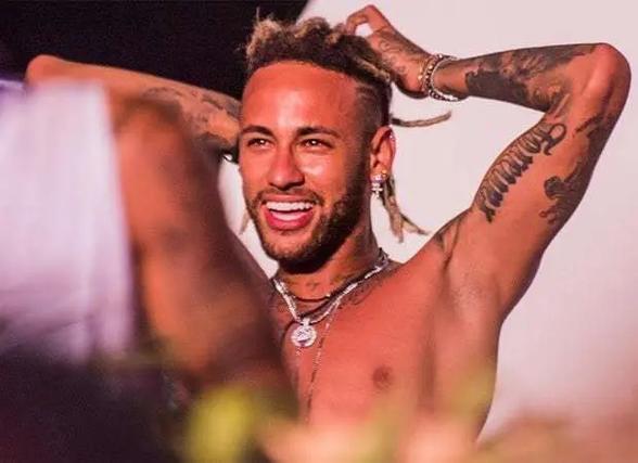 早报：又是一个疯狂的欧冠比赛日