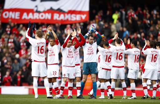 贝纳蒂亚：阿坎吉帮助我们引进了帕瓦尔，国米起初要价2000万