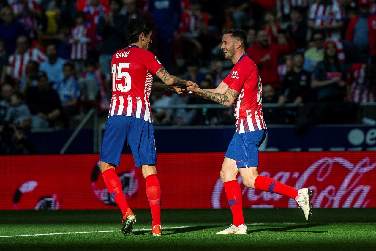 圣吉罗斯主帅：我们展现出了勇气和激情，对球队表现感到满意（圣吉罗斯主帅：球队展现勇气与激情，我对表现很满意）