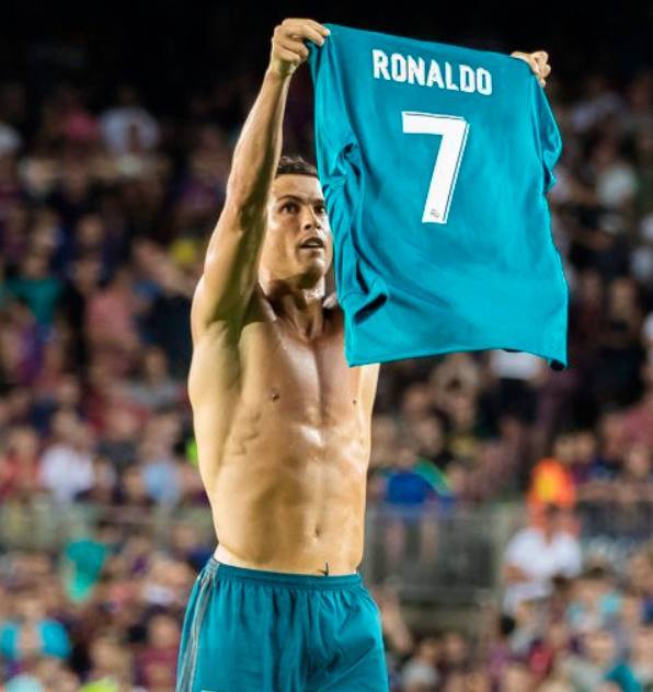 点谁呢？阿莫林整治曼联青训球员不良风气，有人自视甚高摆架子（点名谁？阿莫林整顿曼联青训风纪，部分球员自视过高摆谱）