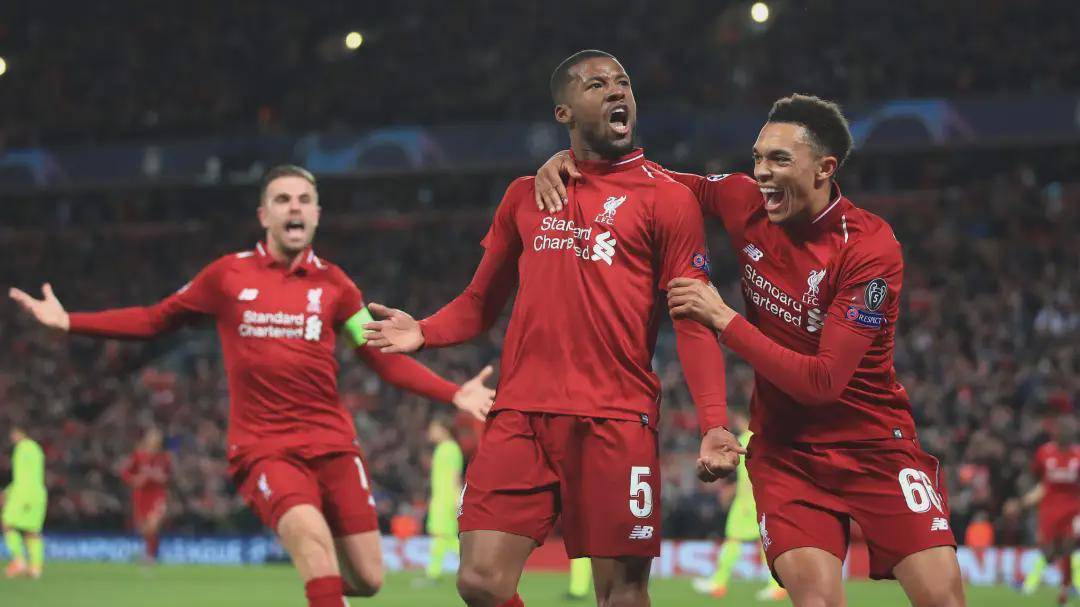 球迷调侃詹姆斯没头发，后者回应：你知道我有，而且多的是