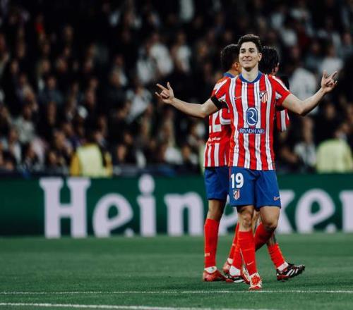 EYBL联赛：张博源砍下20分4篮板，率队打出24分大胜（EYBL联赛：张博源轰下20分4板，带队狂胜24分）