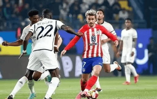 利物浦萨拉赫任意球破门锁定胜局（萨拉赫轰进任意球，助利物浦锁定胜局）